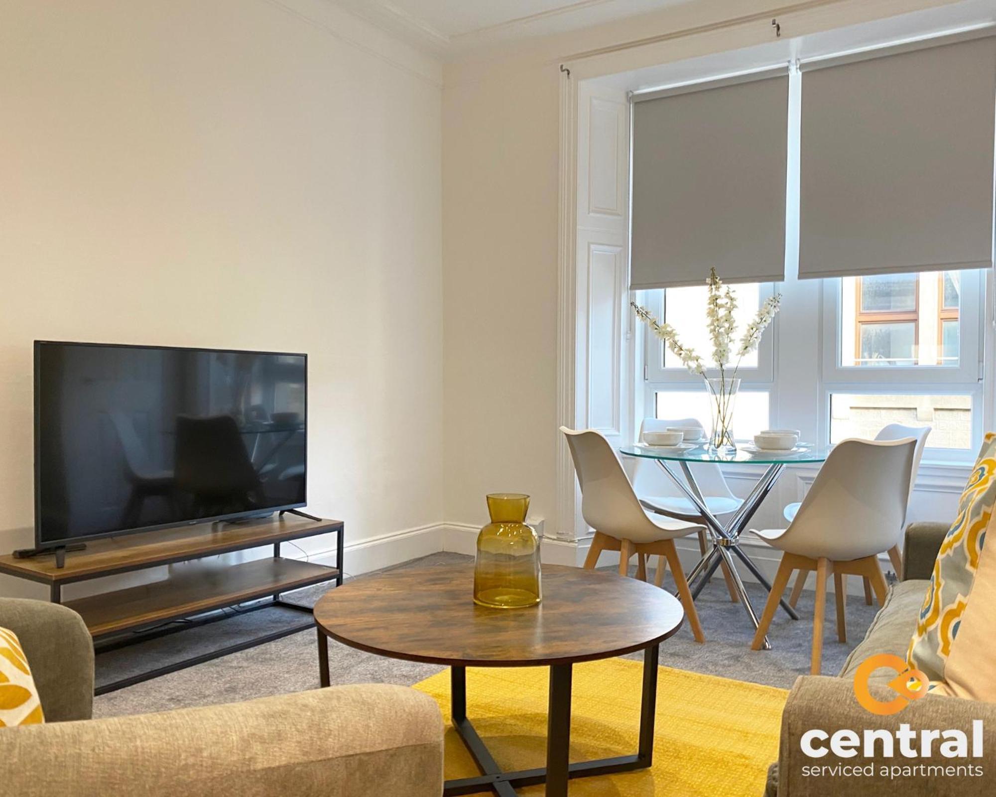 Central Serviced Apartments: Modern, Quiet Stay with Wi-Fi & Extended Options Dundee Exterior photo