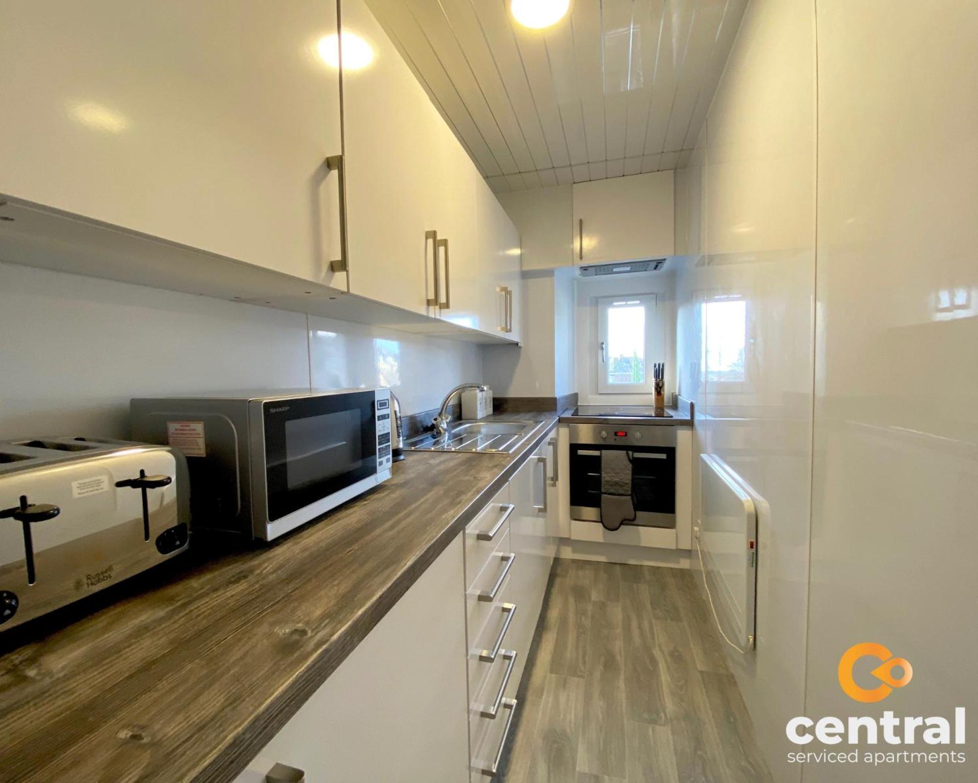 Central Serviced Apartments: Modern, Quiet Stay with Wi-Fi & Extended Options Dundee Exterior photo
