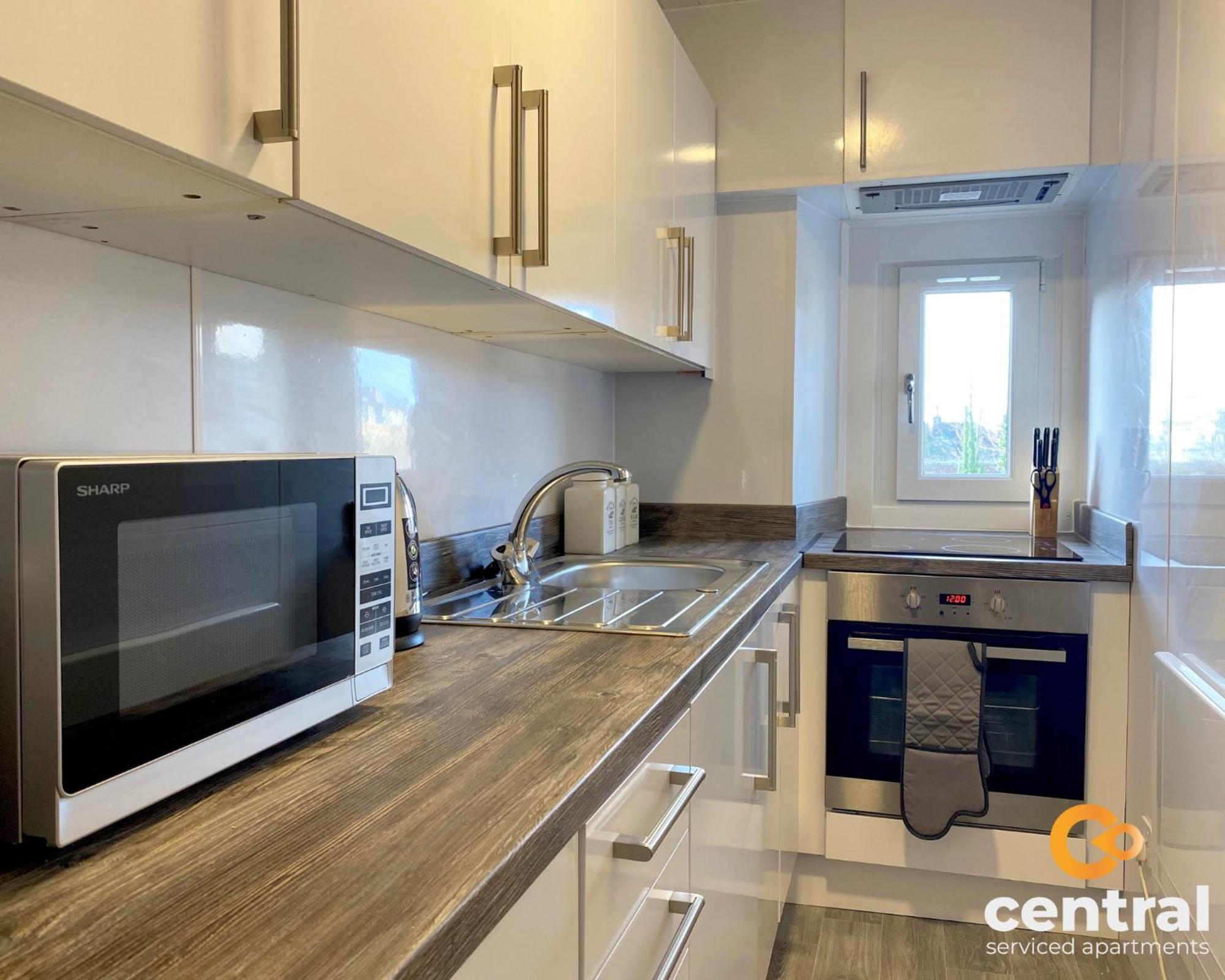 Central Serviced Apartments: Modern, Quiet Stay with Wi-Fi & Extended Options Dundee Exterior photo