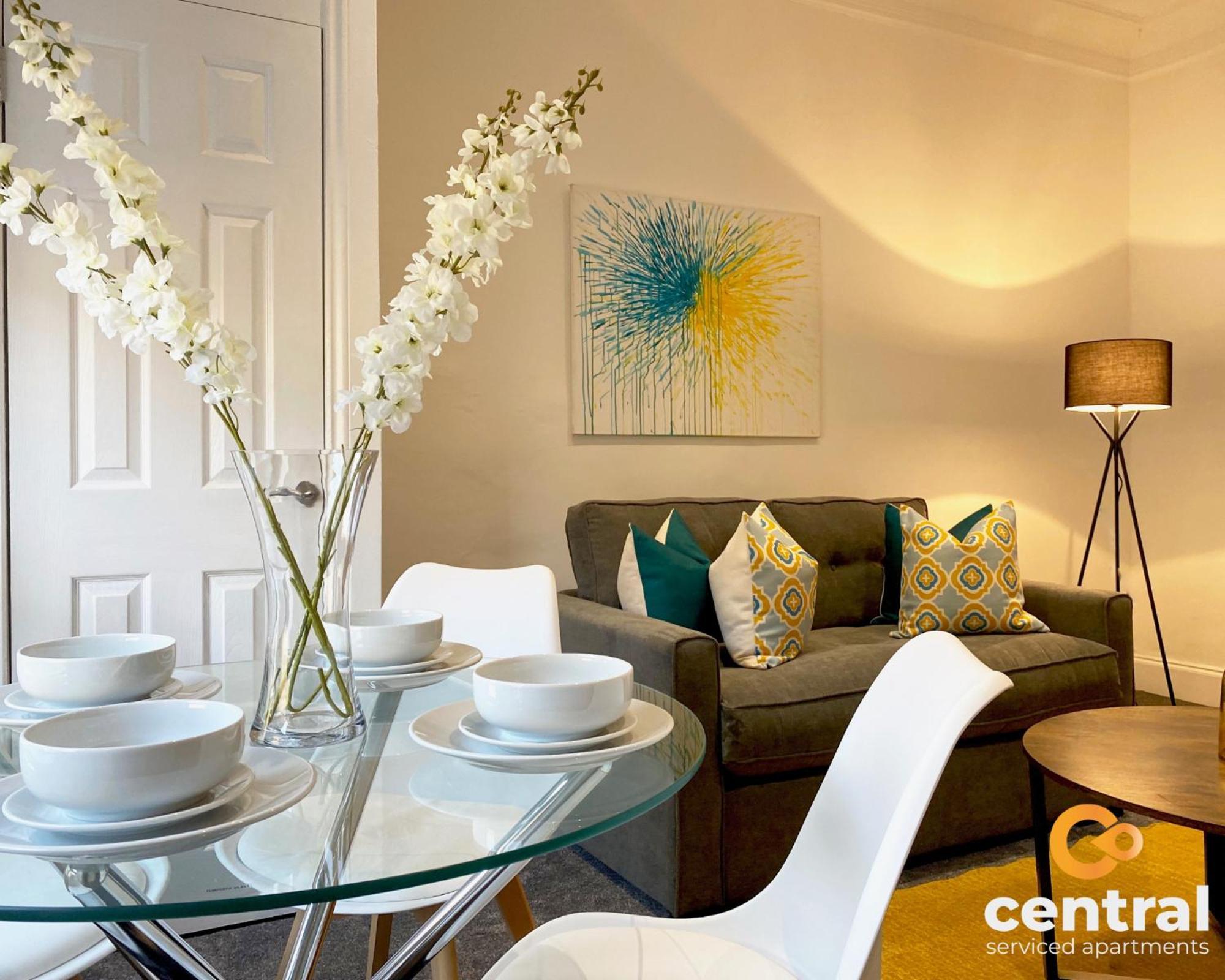 Central Serviced Apartments: Modern, Quiet Stay with Wi-Fi & Extended Options Dundee Exterior photo