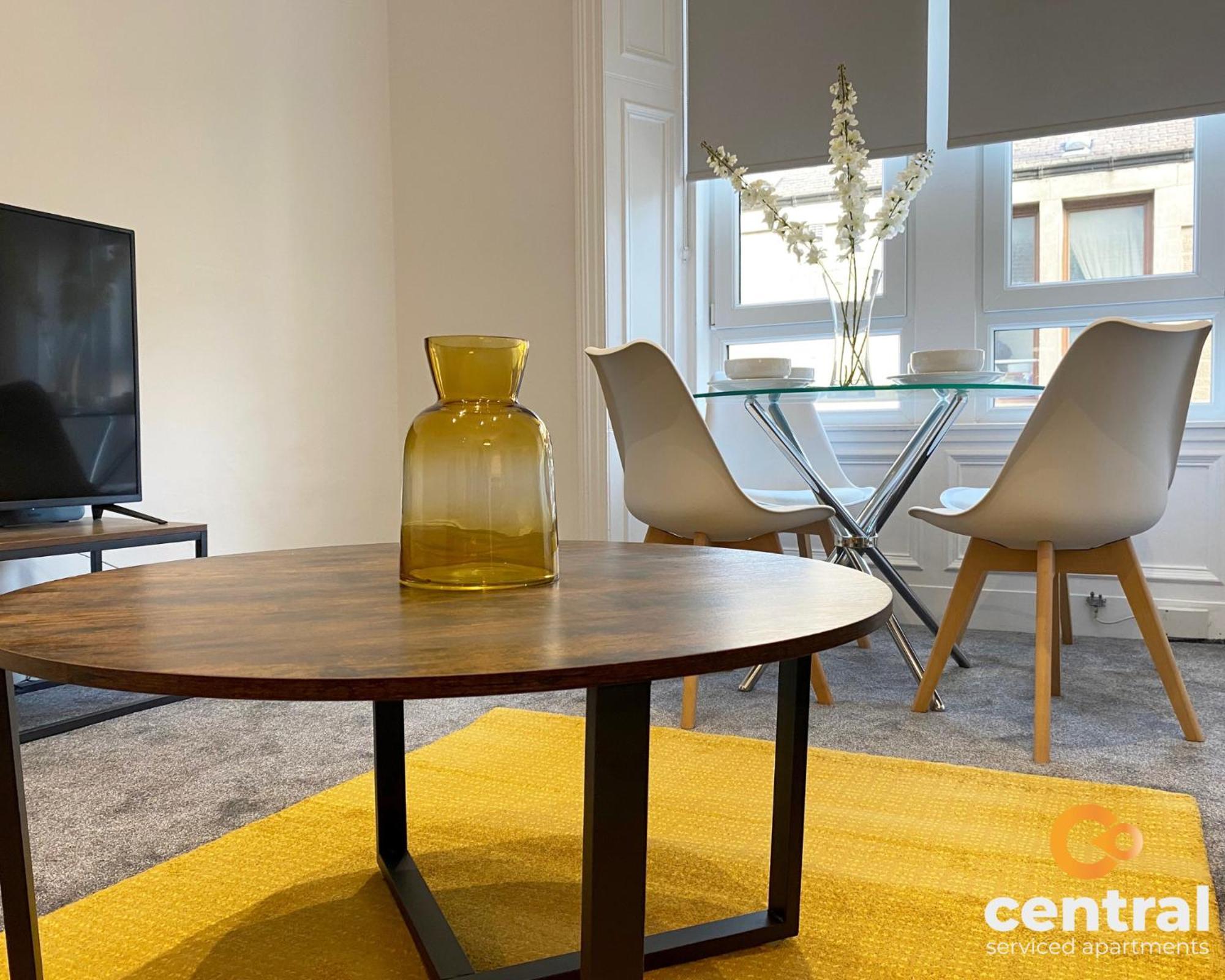 Central Serviced Apartments: Modern, Quiet Stay with Wi-Fi & Extended Options Dundee Exterior photo